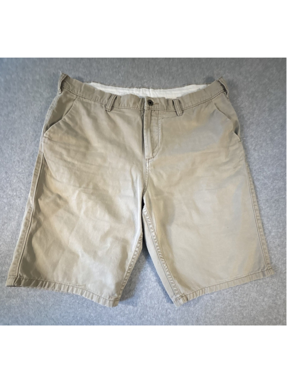 DC Shoes Men’s Chino Shorts Size 34 Khaki Tan Skateboarding Casual Flat Front